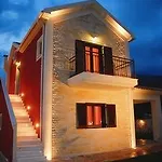 فيلة Kefalos