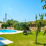 فيلة Kefalos