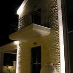 Kefalos فيلة *